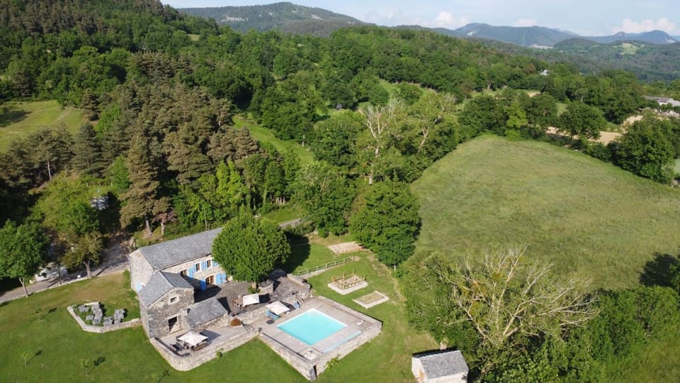 Natural landscape, Mountain view, Pool view, Swimming pool