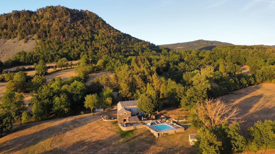 Day, Natural landscape, Swimming pool