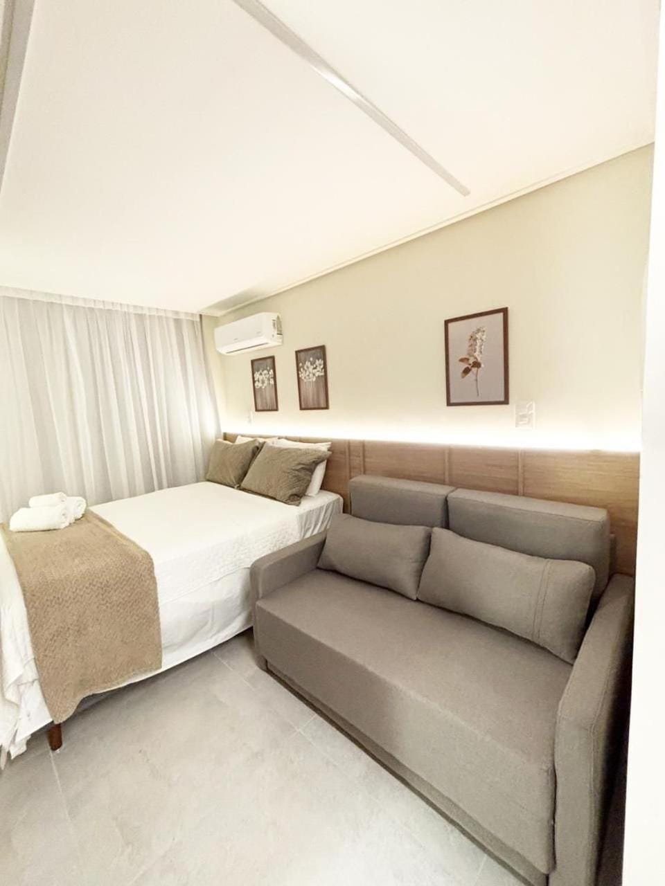 Hit Cabo Branco by Day by Day *116* Apartment in João Pessoa