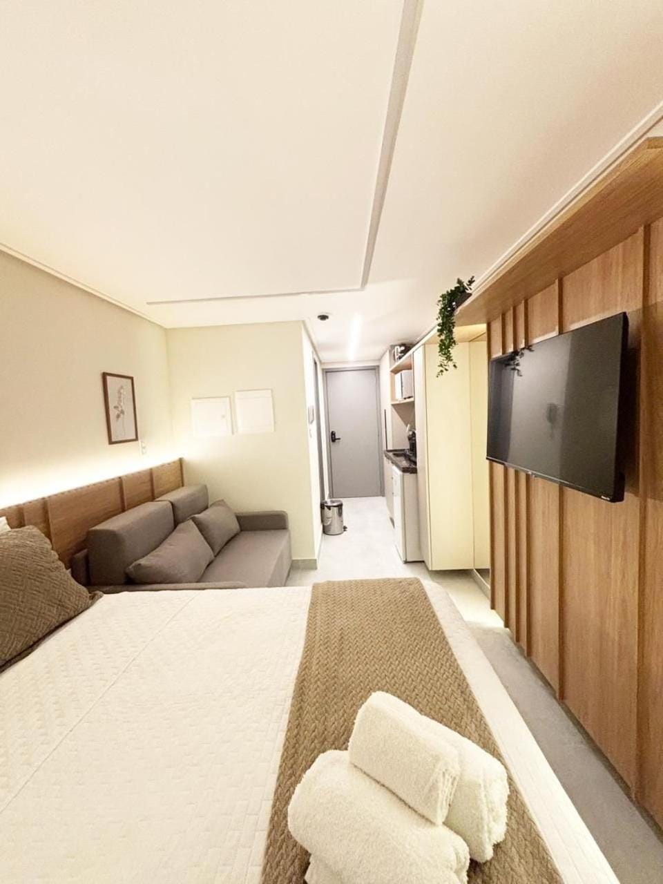 Hit Cabo Branco by Day by Day *116* Apartment in João Pessoa