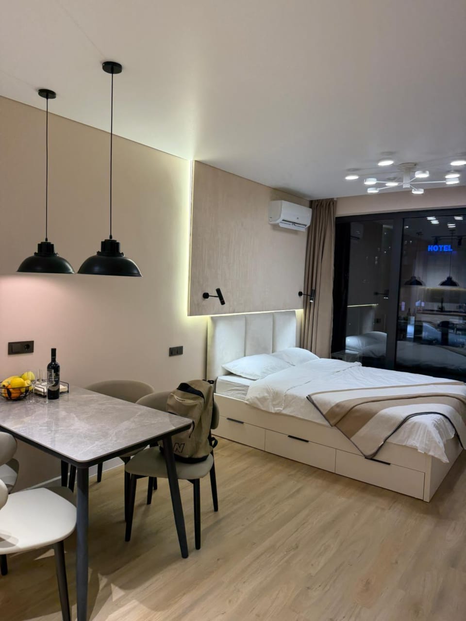 BlueSky Scandinavian Studio Apartment in Batumi