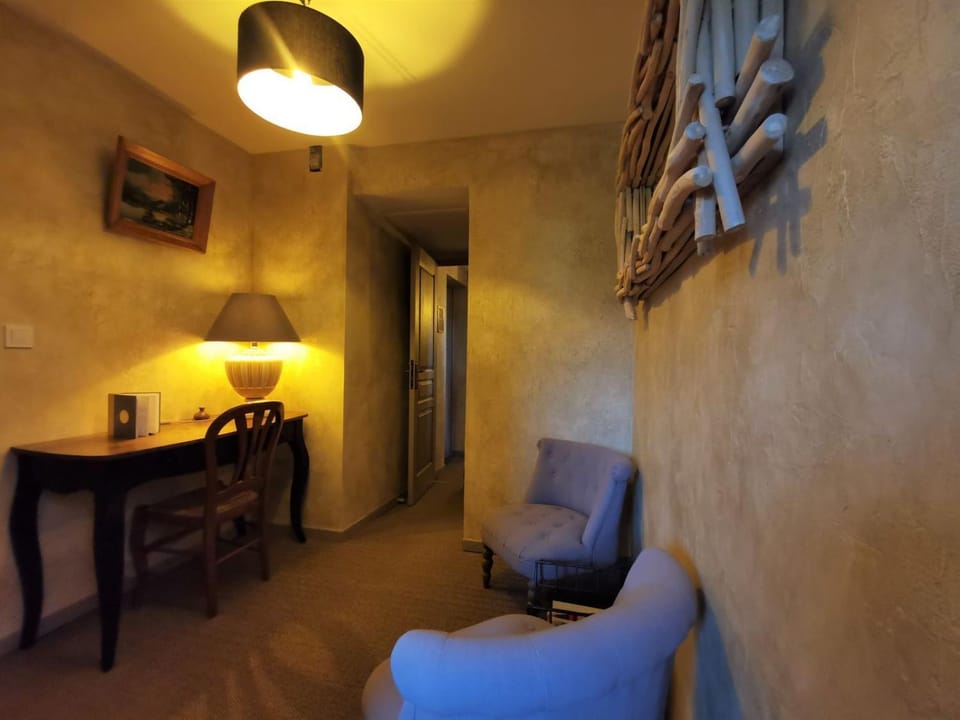 Seating area