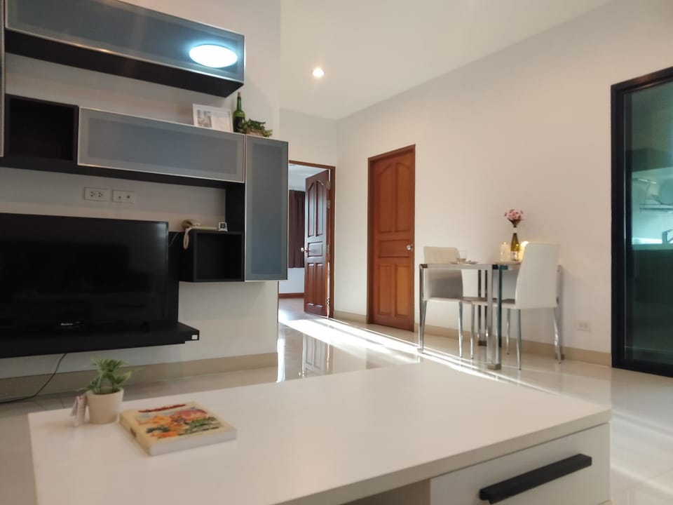 V-space Cozy Apartment in Chiang Mai