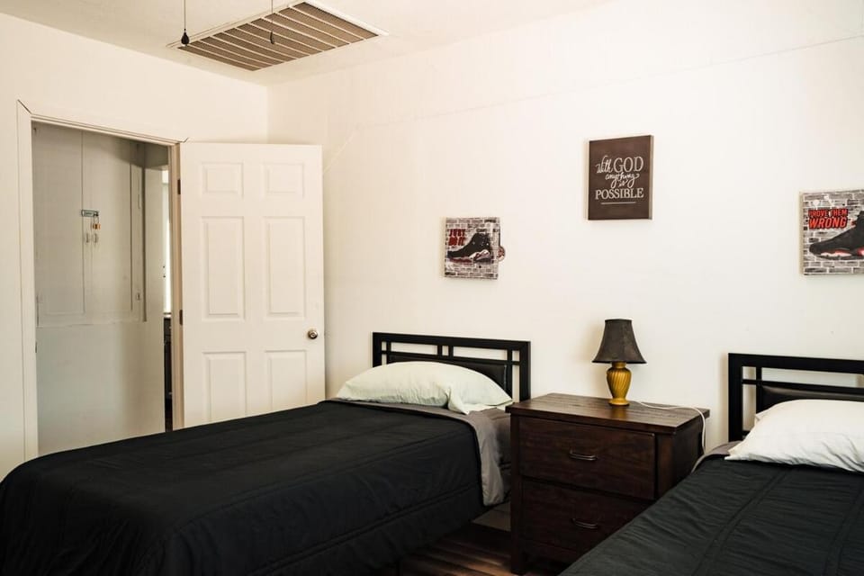 Cozy hidden gem in the desert Apartment in Las Vegas