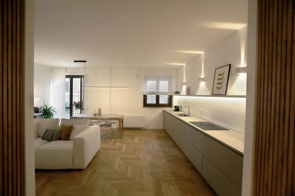 Kitchen or kitchenette, Living room