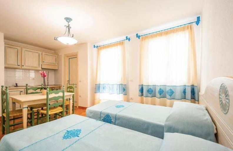 Charming Baia Marina 1 BR premier Apt Terrace Apartment in Orosei