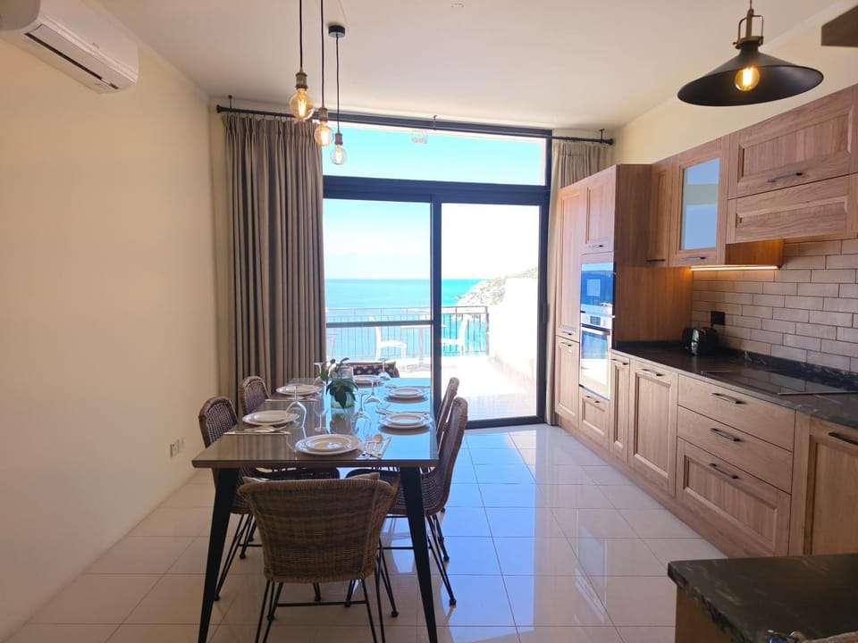 Salty Sun Seafront Penthouse Apartment in Malta