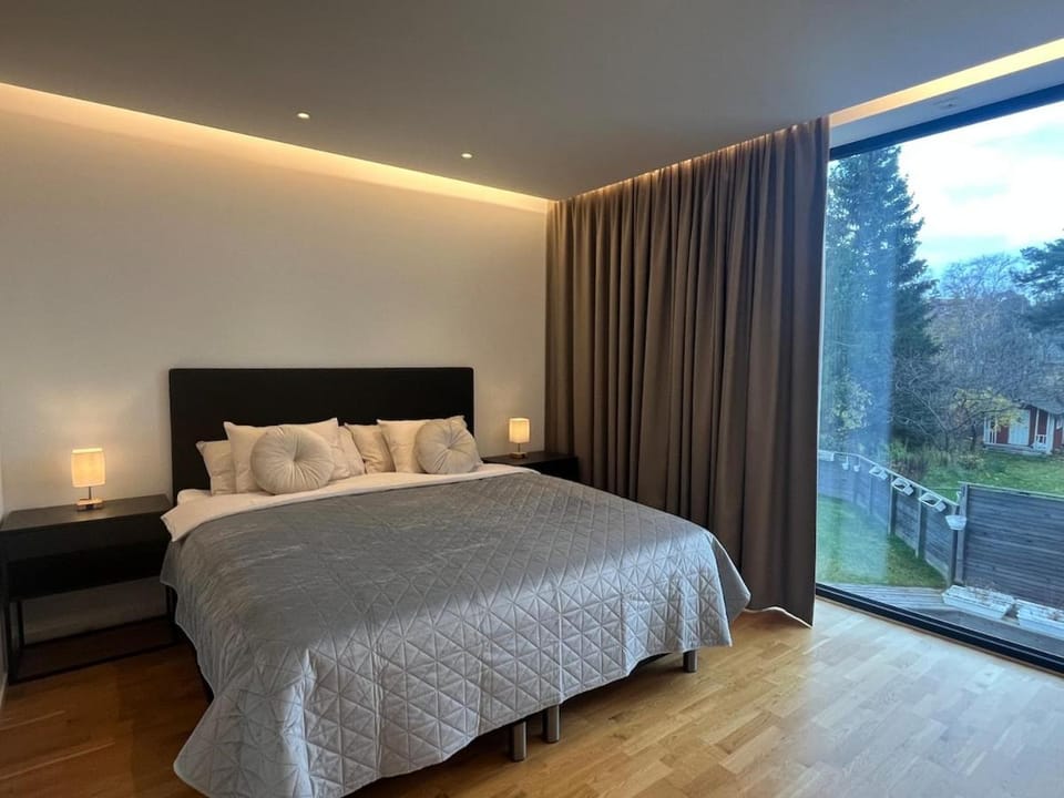 Enastående modernt parhus nära Stockholm City Villa in Huddinge