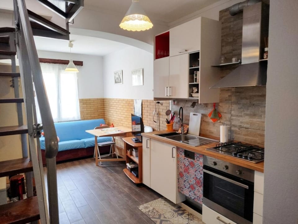 Kitchen or kitchenette, Living room, Dining area, dishwasher, oven, stove