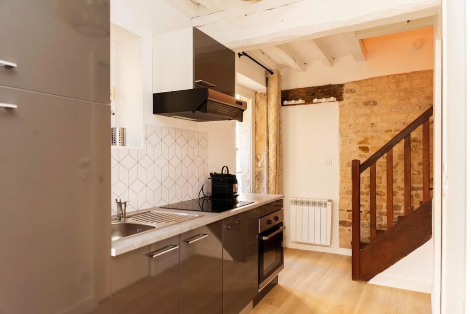 Appart de charme - pierres & cheminée - Vaugueux Apartment in Caen
