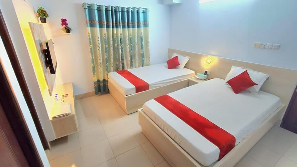 Hotel Lynn Valley, Delux Non AC Double Bed Hotel in Bangladesh