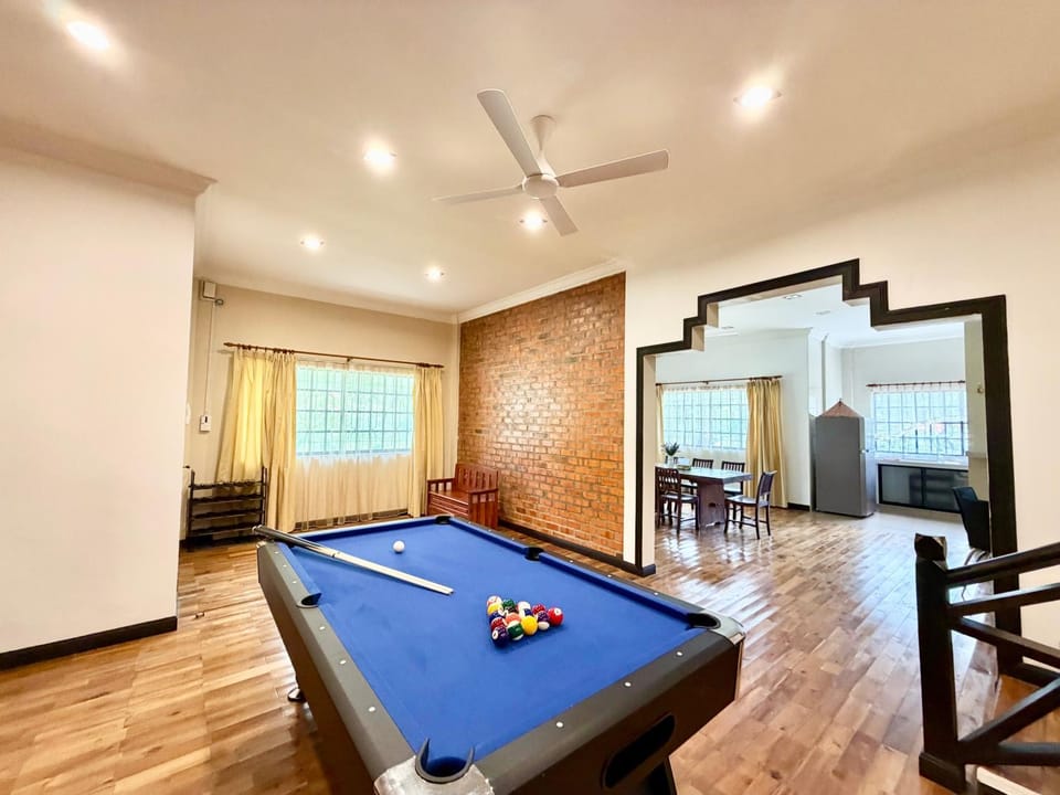 Billiard