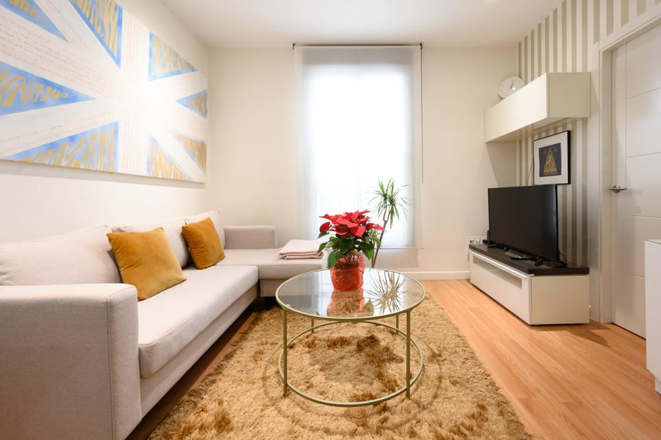 Living room, Lounge or bar