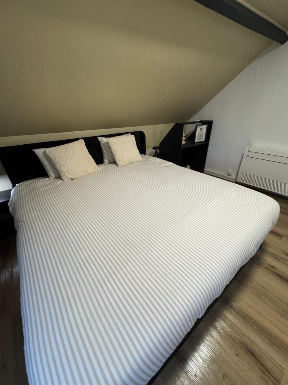 La suite Nova - Jacuzzi House in Valenciennes