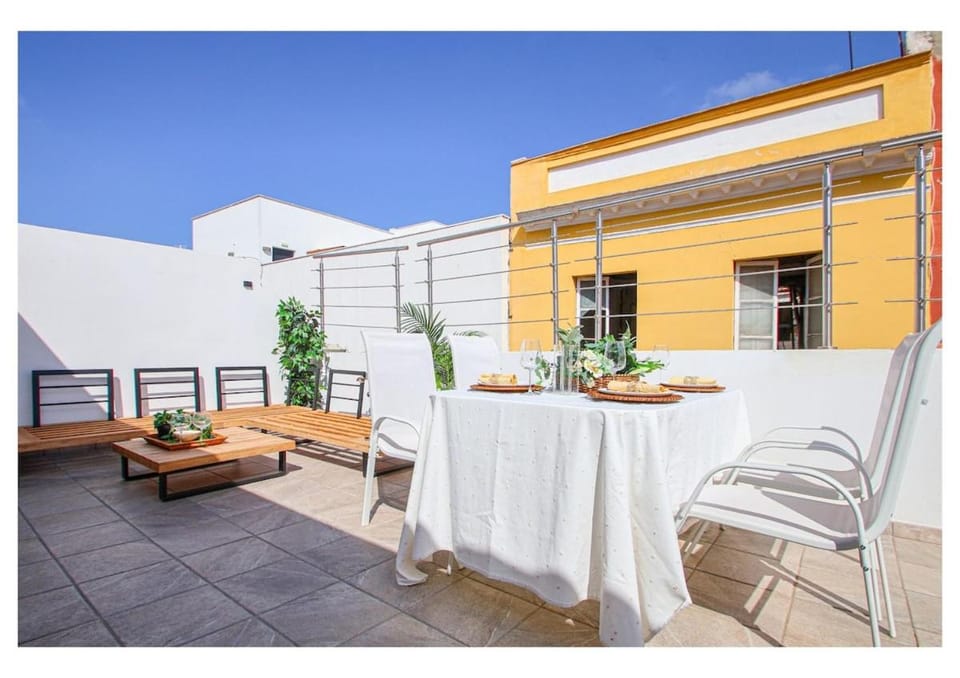 Aparturistic Atico en el centro Apartment in Seville