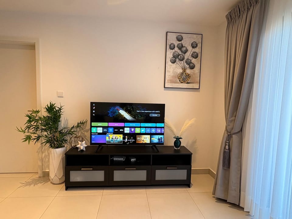 TV and multimedia, Living room