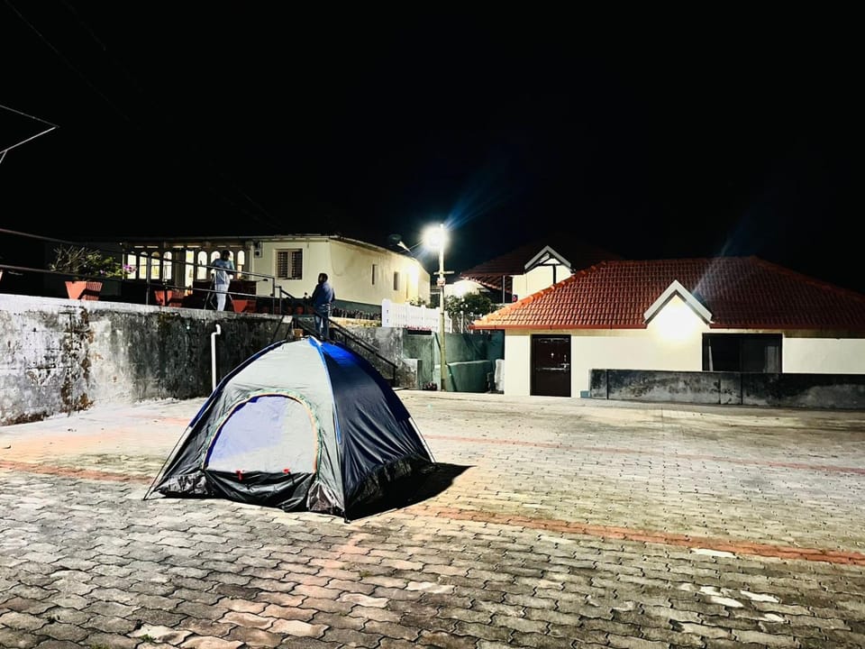 Property building, Night