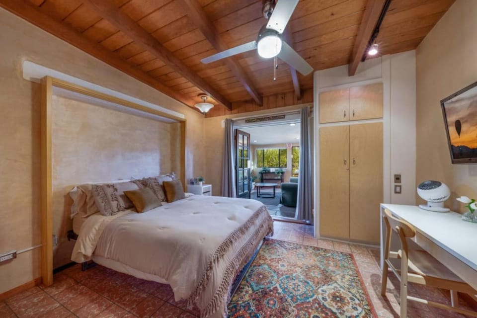 Unique Home, 3 BR 1 BA, Yoga, Peaceful Property House in Arizona