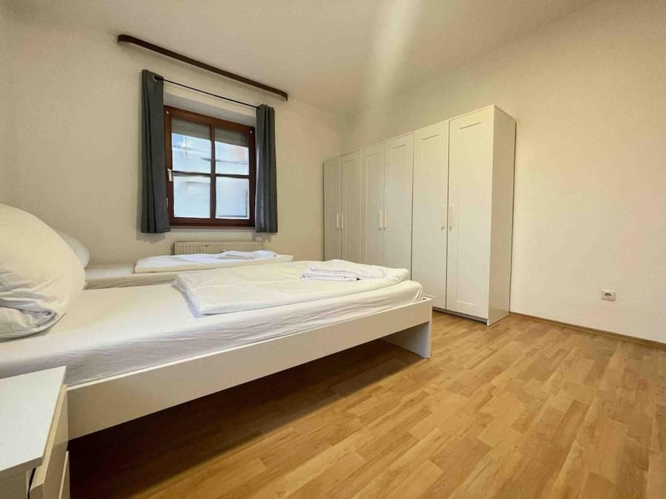 SAD262 große Monteurwohnung Apartment in Bavaria