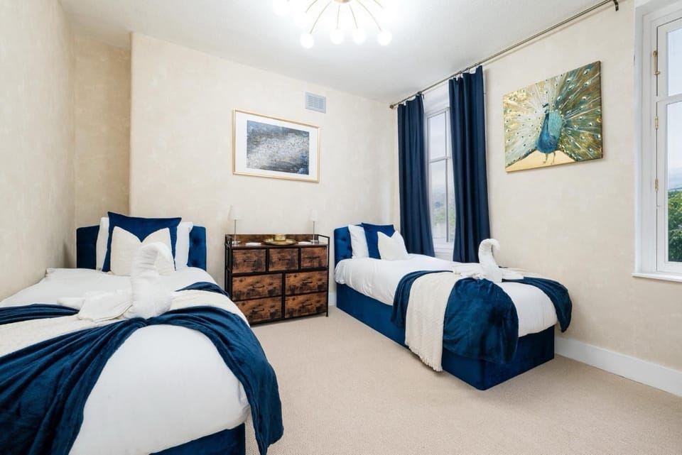 Bed, Photo of the whole room, Bedroom, Guests, Area and facilities, heating, storage, towels
