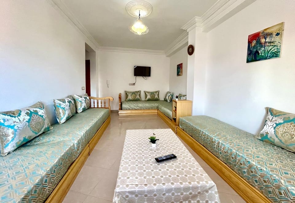 TV and multimedia, Living room, Photo of the whole room, Seating area