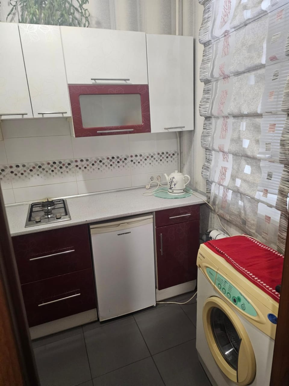 1 комн квартира в самом центре,рядом клиника Доктор Дрога Apartment in Ukraine