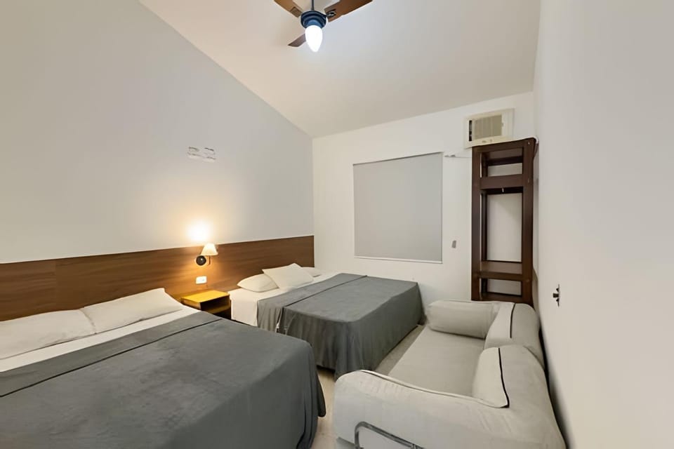 Studio VI até 7 pessoas em Juquehy Apartment in São Sebastião
