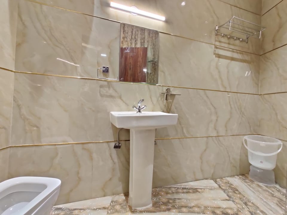 Taj Pride Inn Near Golden Temple Bed and Breakfast in Punjab, India