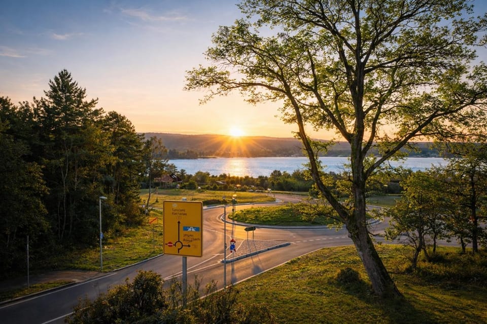 Natural landscape, View (from property/room), Lake view, Mountain view, Sunset