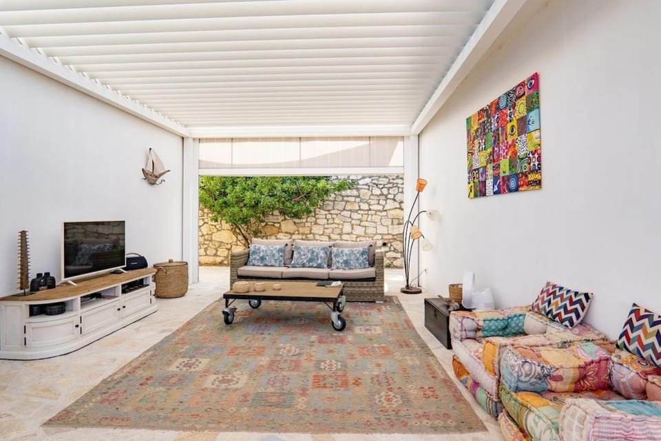 Jean Luc Villa by PaxosRetreats Villa in Peloponnese, Western Greece and the Ionian