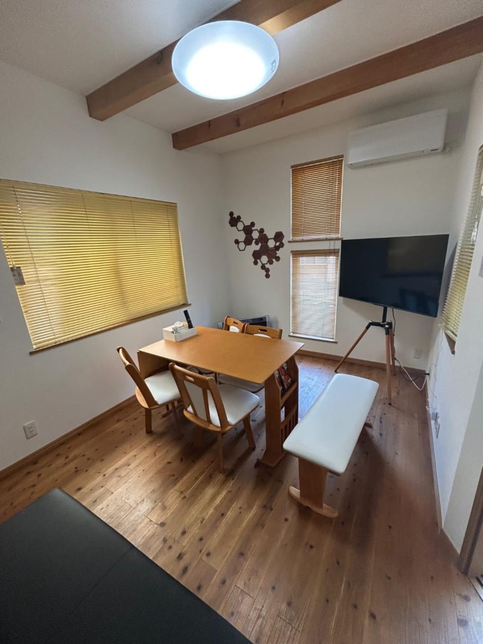 Communal lounge/ TV room, Dining area