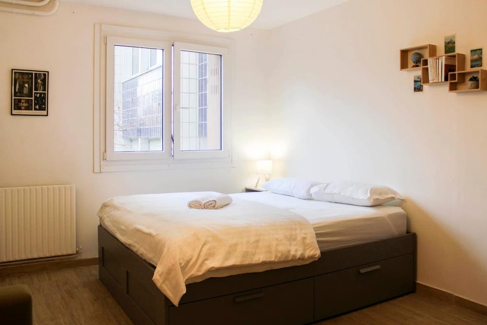 Bright studio in Pantin perfect for couples Apartment in Pantin