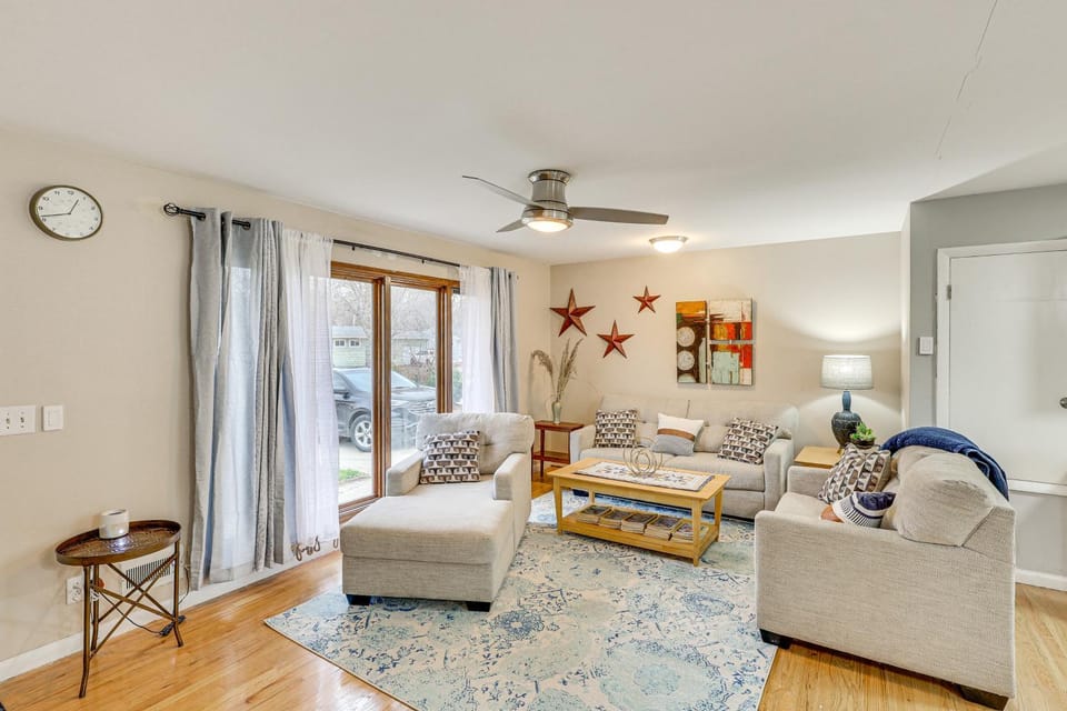 6 Mi to Dtwn: Cozy Omaha Apt w/ Private Yard! Apartment in Omaha
