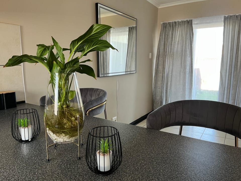 The Grey Ivory Apartment in Port Alfred