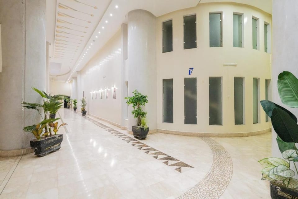 Secure Stylish Flat Gueliz Pool WiFi Parking Apartment in Marrakesh