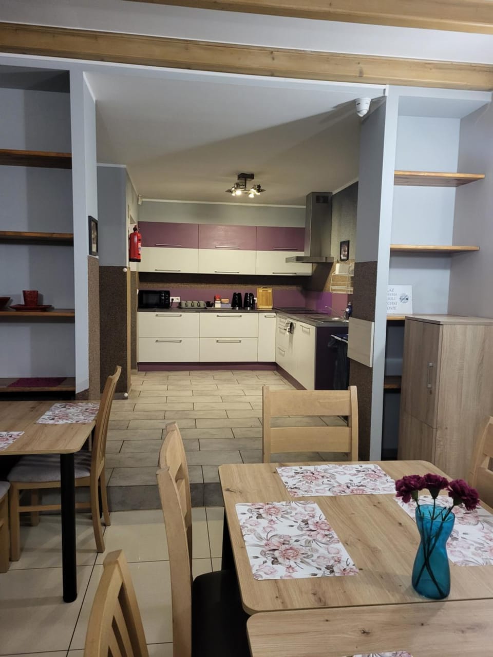 Pokoje Gościnne Karpacka 17 prywatne łazienki parking Hotel in Czechia
