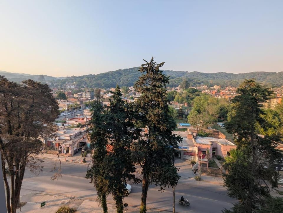 Natural landscape, Bird's eye view, Mountain view, Street view, Location