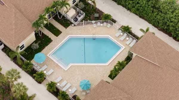 Villa Sanibel 1B - Stunning Sanibel Island Getaway Footsteps to Beach House in Sanibel Island