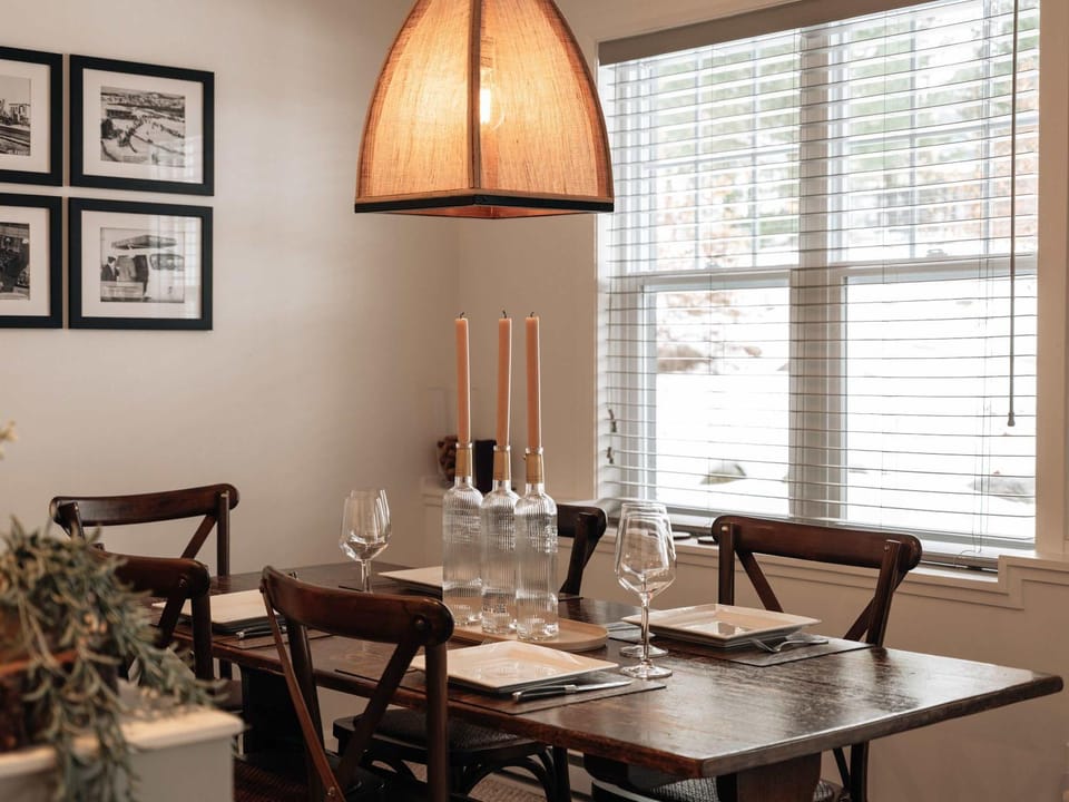 Mountain Escape Ski-In Ski-Out Laurentians Apartment in Ontario