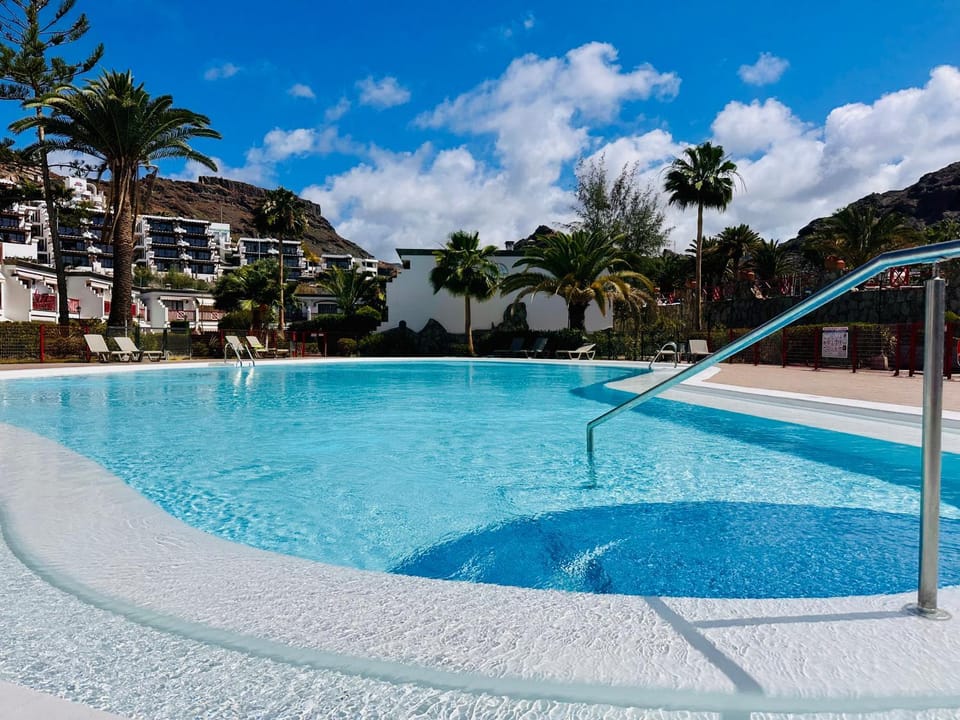 Off site, Swimming pool, Swimming pool