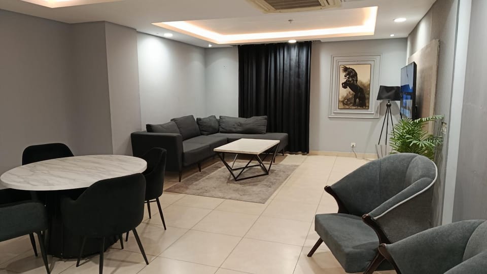 The Restful Nook Calm Apts with Modern Setup Apartment in Lahore