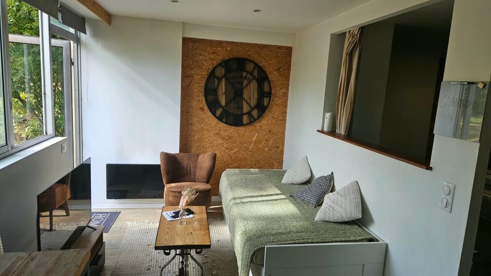 Living room, Garden view, Garden view