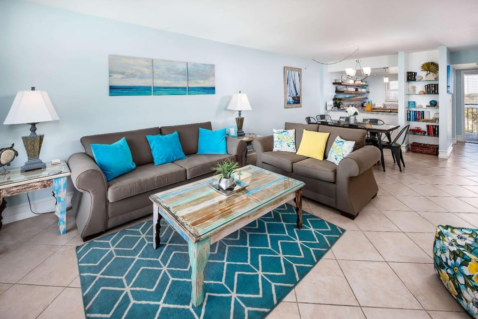 Emerald Isle 610 Beach Front condo House in Okaloosa Island