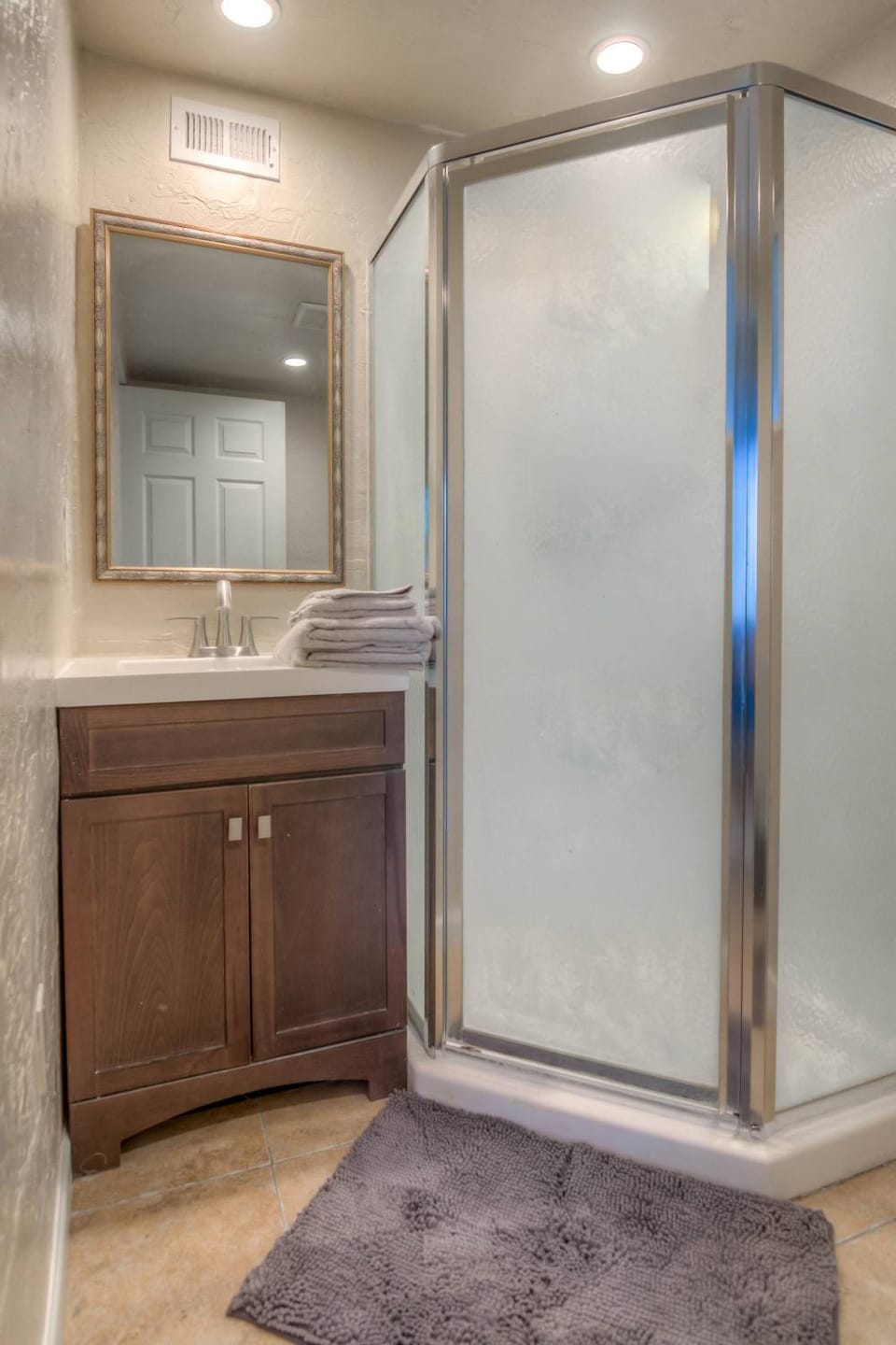 Bathroom, Bath