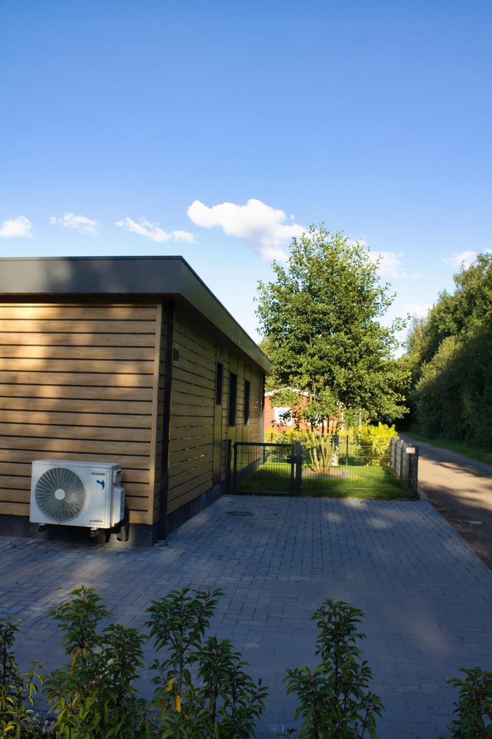 Property building, Garden