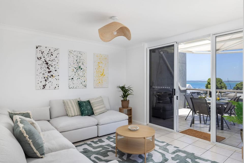 Seating area, Sea view