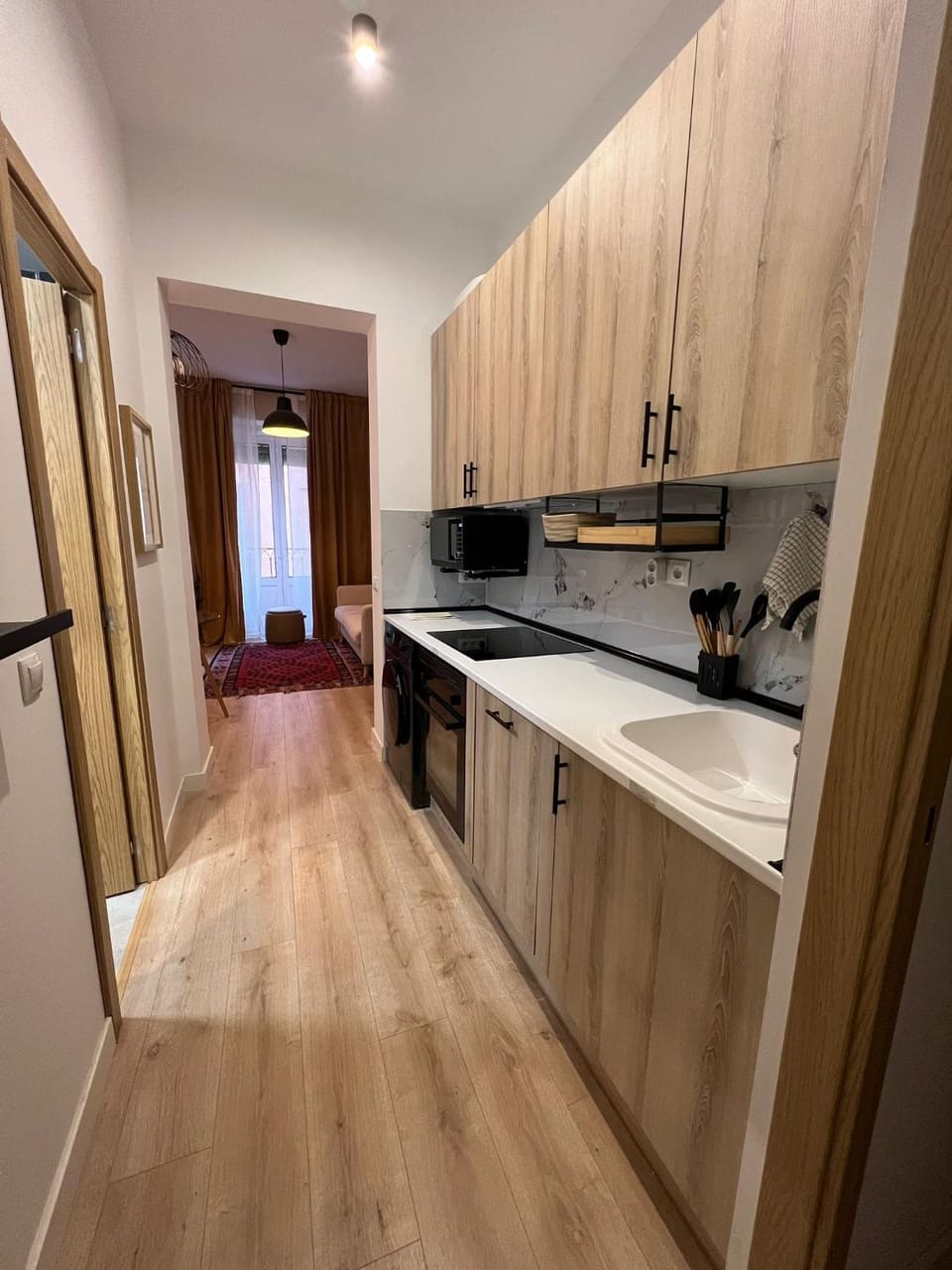 Kitchen or kitchenette