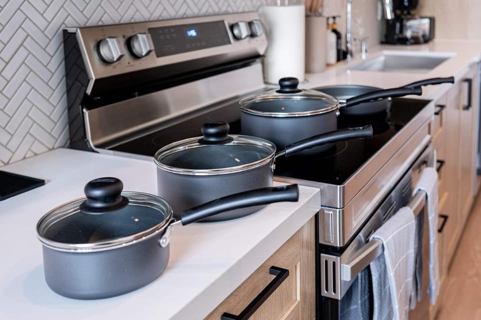 The Village Collection with Gym Pool and Spa Apartment in Upland