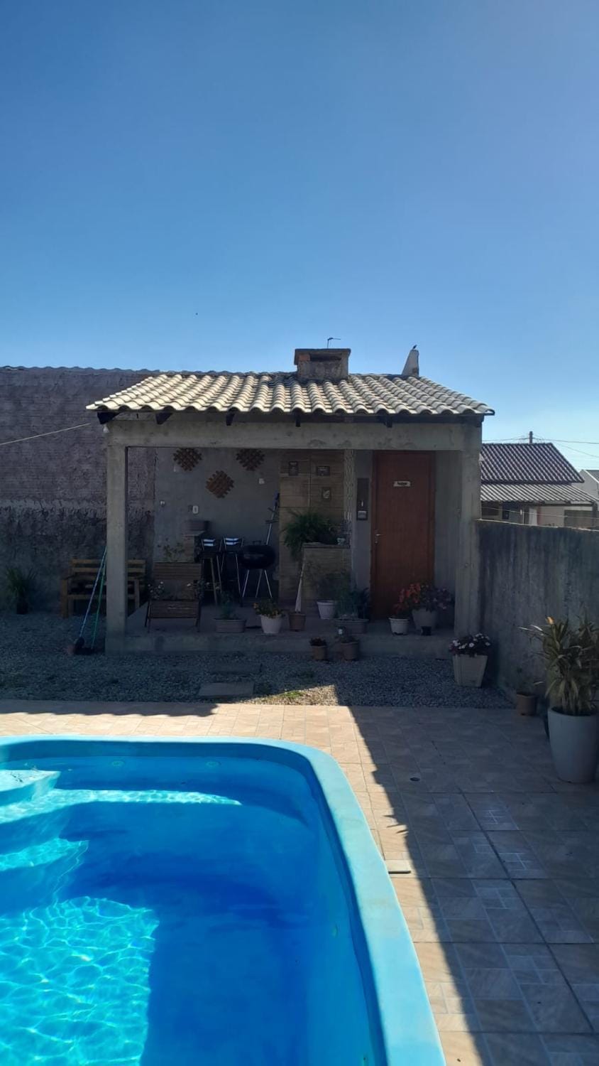 Garden, Swimming pool