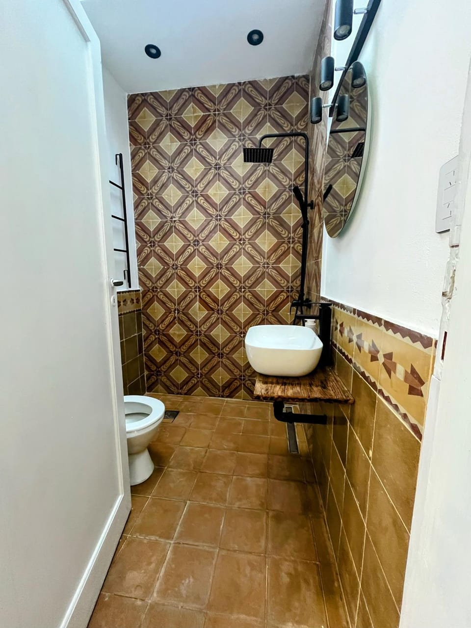 Shower, Toilet, Bathroom, bidet